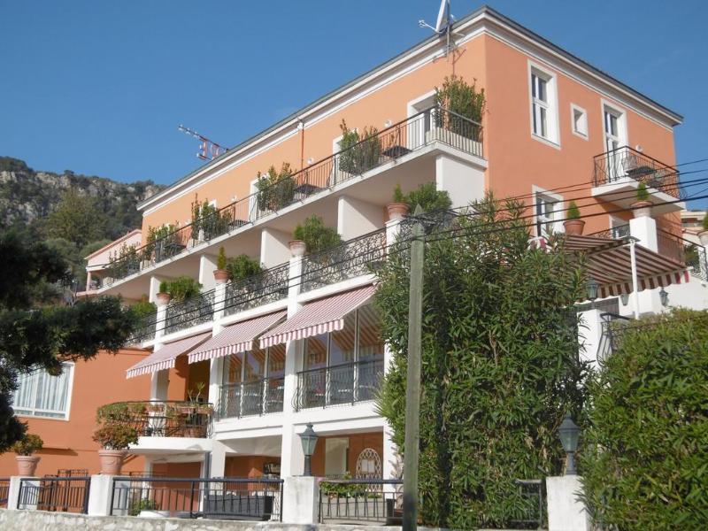 Hotel La Flore Villefranche-sur-Mer Bagian luar foto