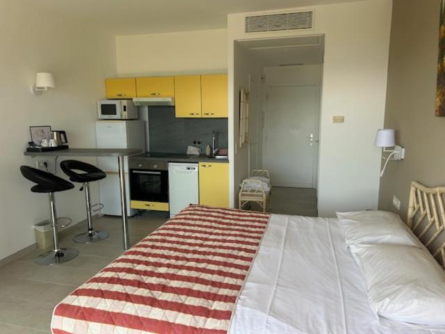 Hotel La Flore Villefranche-sur-Mer Bagian luar foto